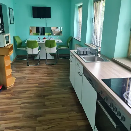 Terassenwohnung Mit Einbaukueche Appartamento *